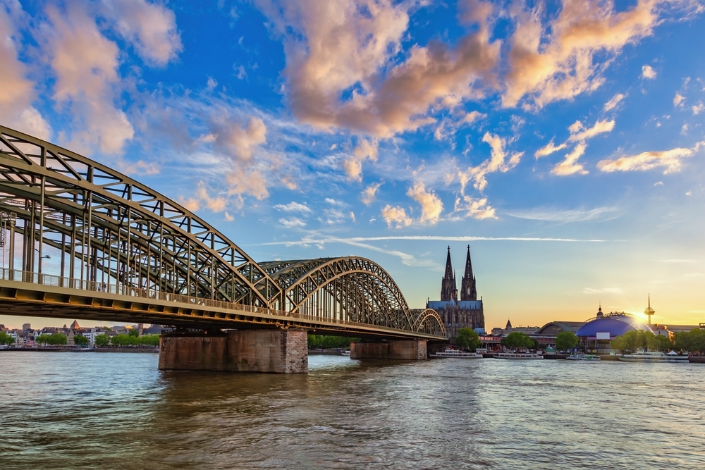 Hohenzollernbrücke, spoorbrug in Keulen